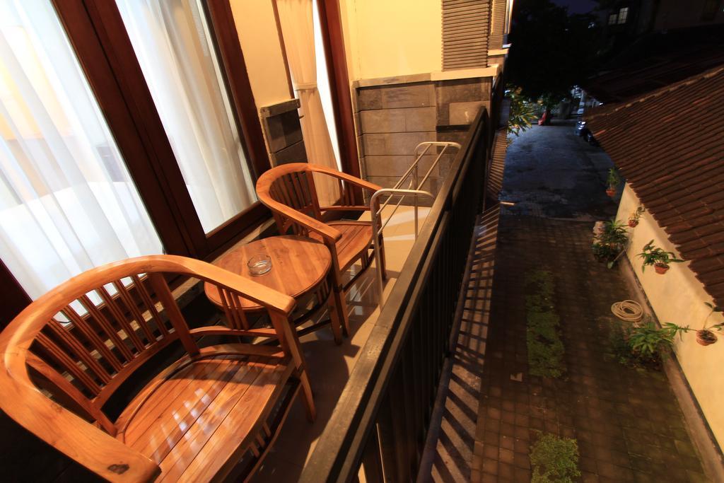 Surya Inn Kuta Lombok Exterior foto