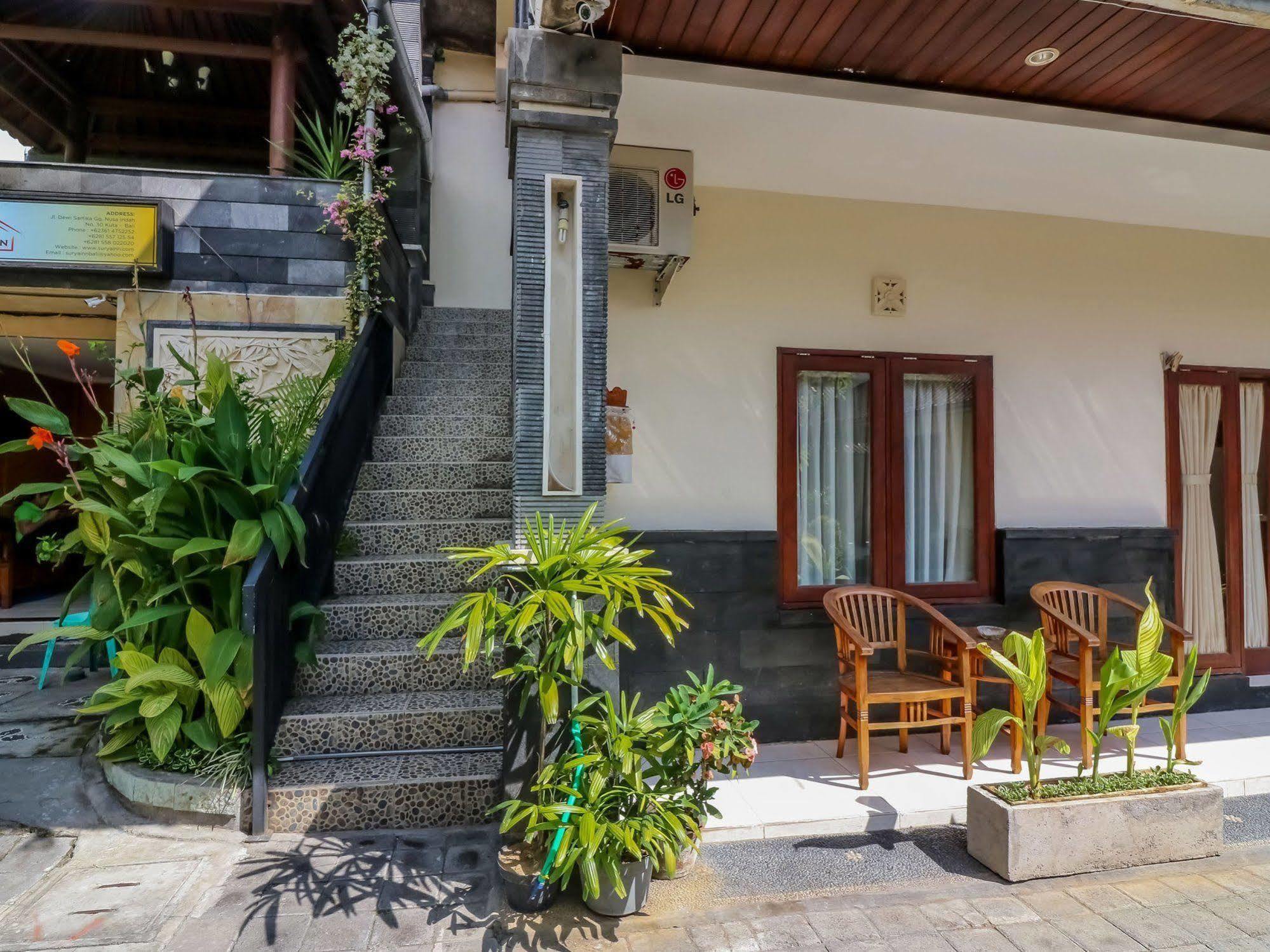 Surya Inn Kuta Lombok Exterior foto